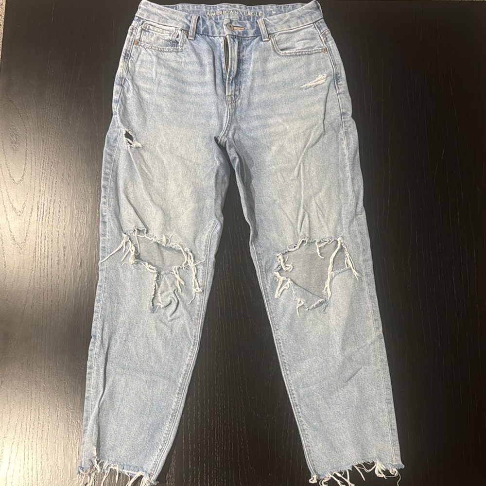 American Eagle Outfitters Blue Boyfriend Jeans Distressed